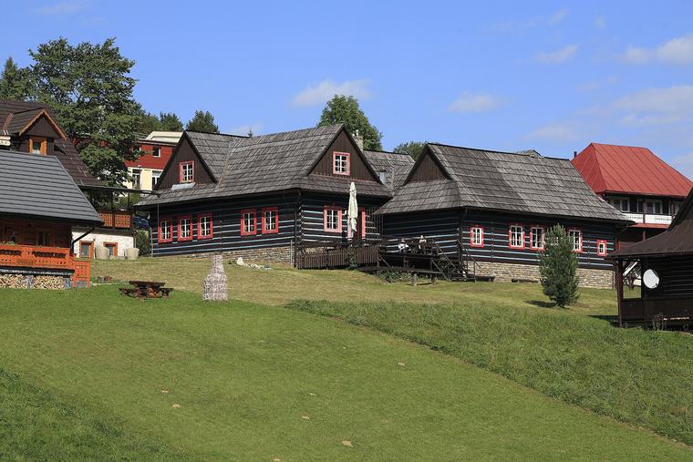 Goralské drevenice v Ždiari